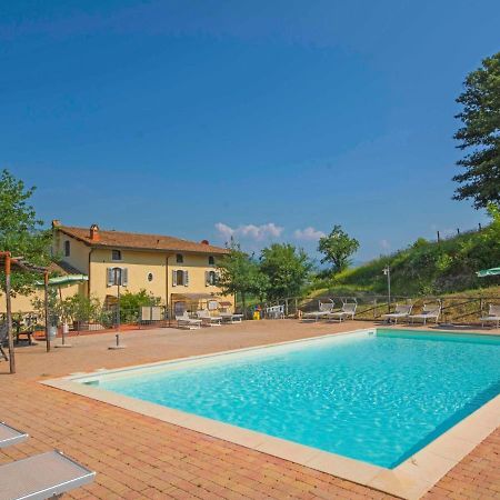 Apartment Aurora By Interhome Serravalle Pistoiese Luaran gambar