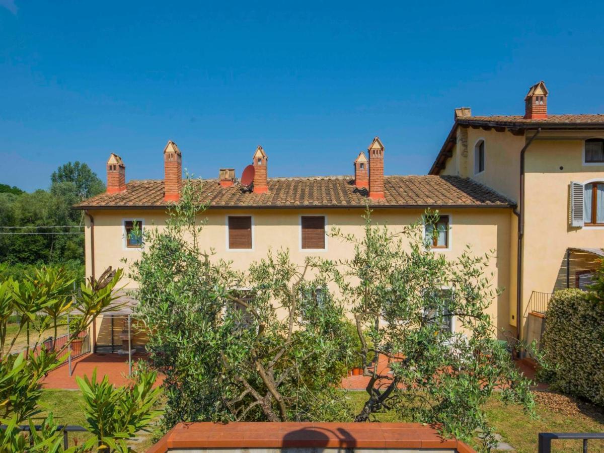 Apartment Aurora By Interhome Serravalle Pistoiese Luaran gambar